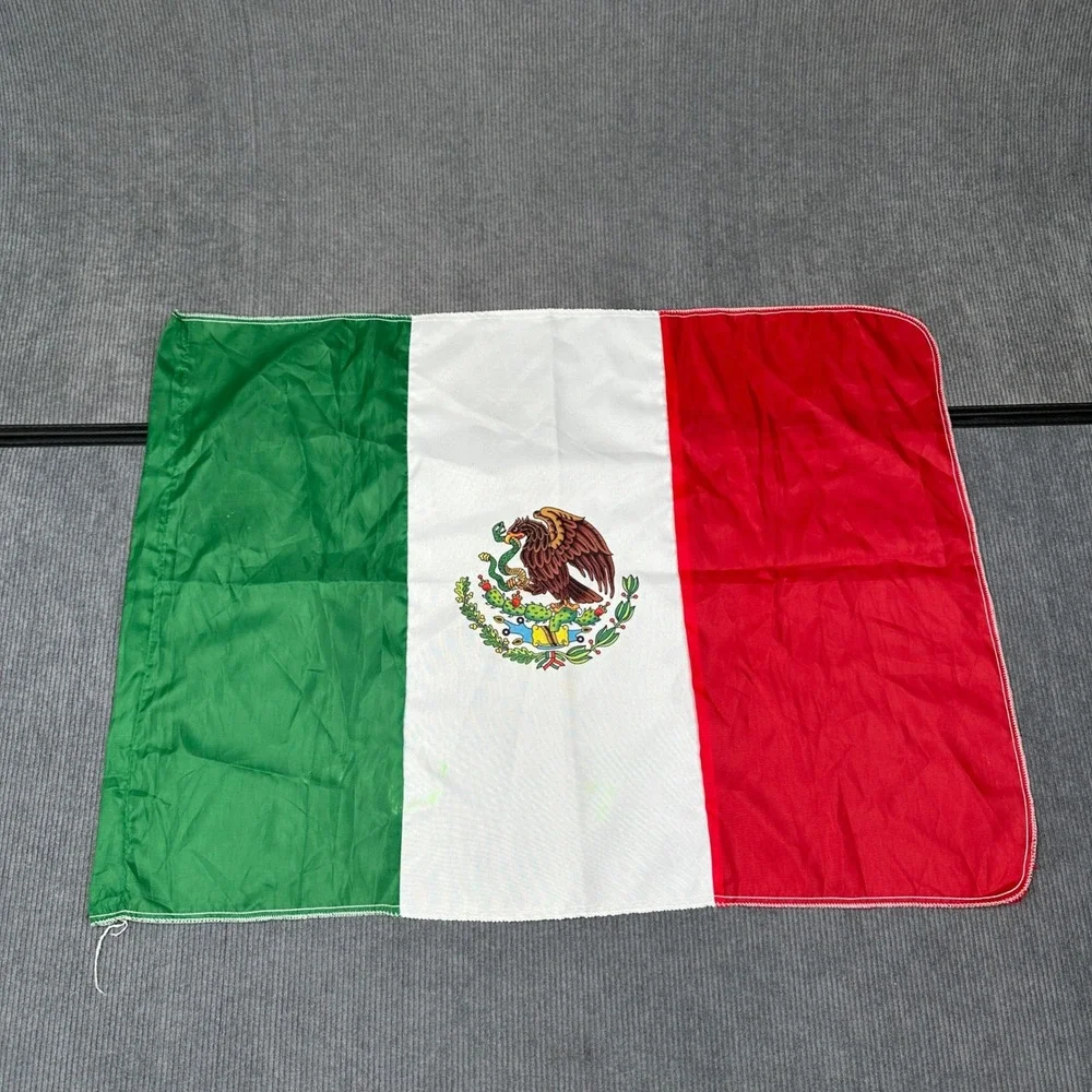 Mexico National Flag Green White Red Mexican Tricolor Coat of Arms 25x18